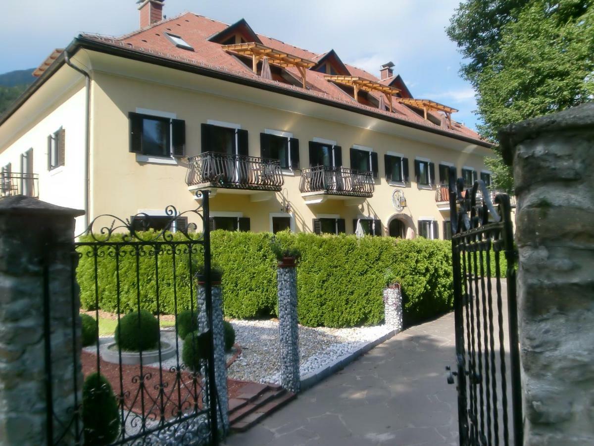 Garten- & Loggia-Appartement Herrenhaus Dellach im Drautal Exterior foto