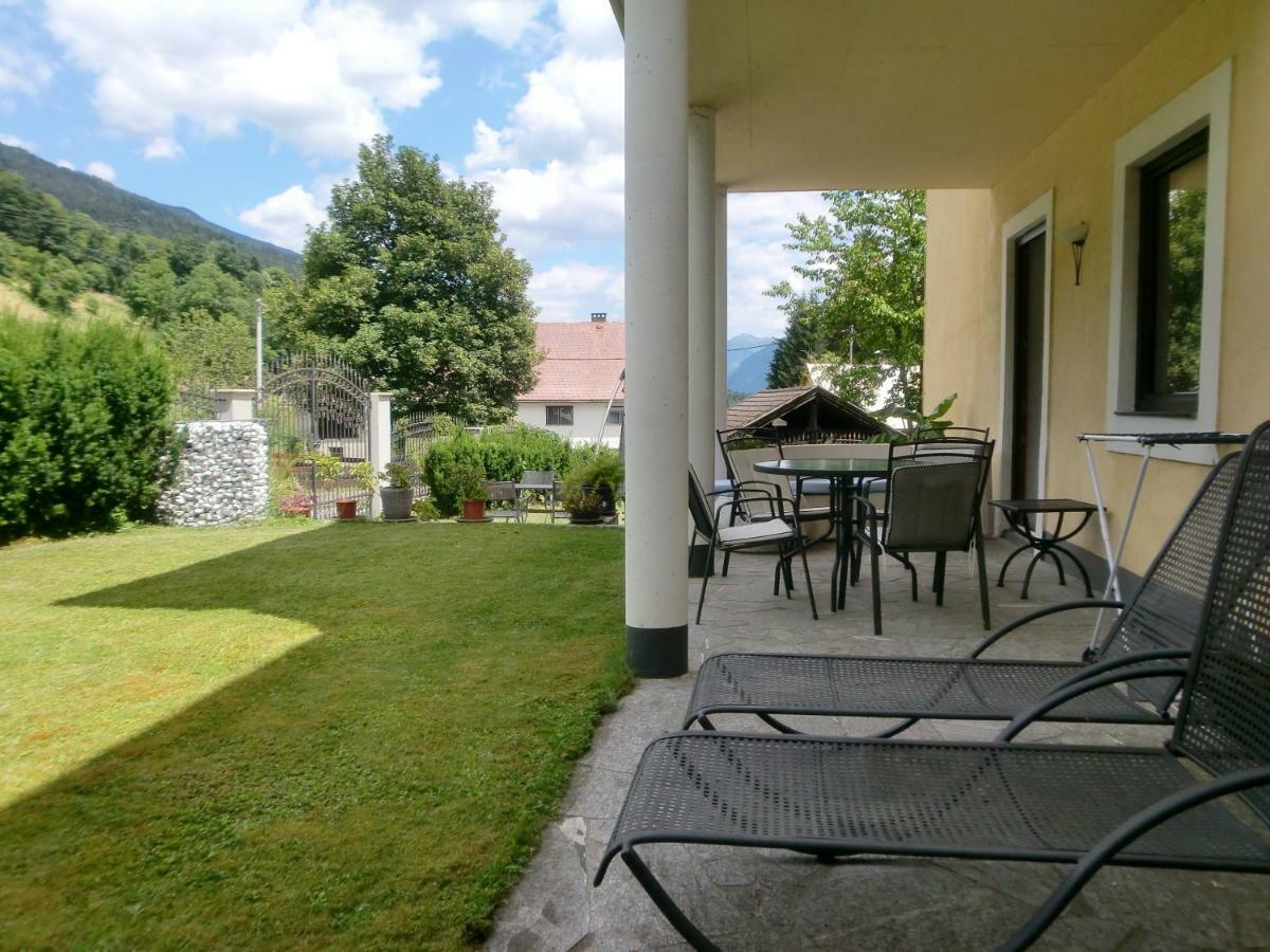 Garten- & Loggia-Appartement Herrenhaus Dellach im Drautal Exterior foto