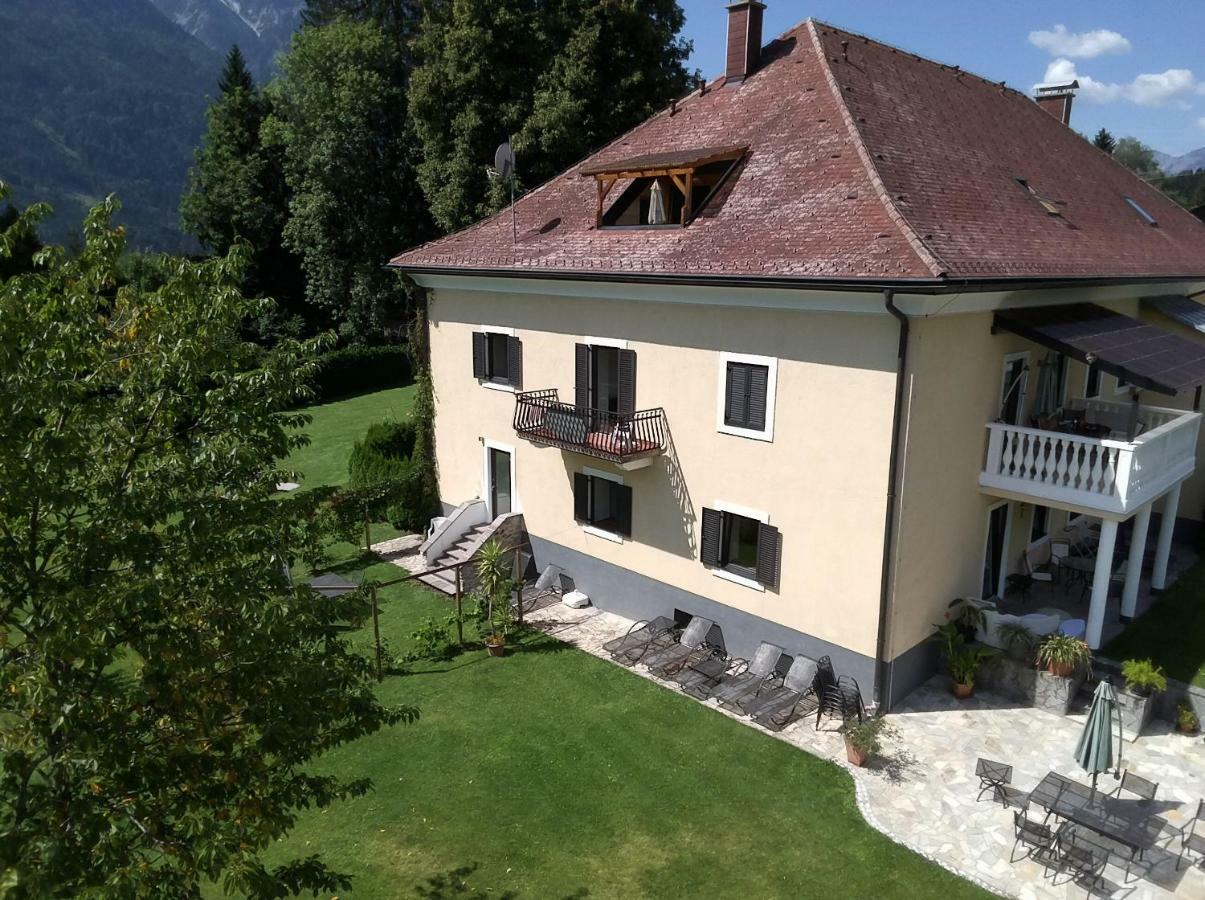 Garten- & Loggia-Appartement Herrenhaus Dellach im Drautal Exterior foto